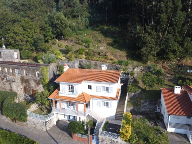 Moradia T4 para Venda em Moledo e Cristelo Foto 40