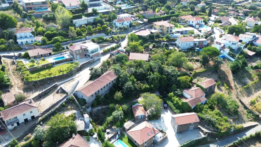 Moradia T3 para Venda em Venade e Azevedo Foto 4