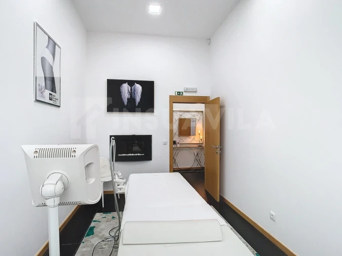 Loja para Venda em Santa Maria Maior e Monserrate e Meadela Foto 18