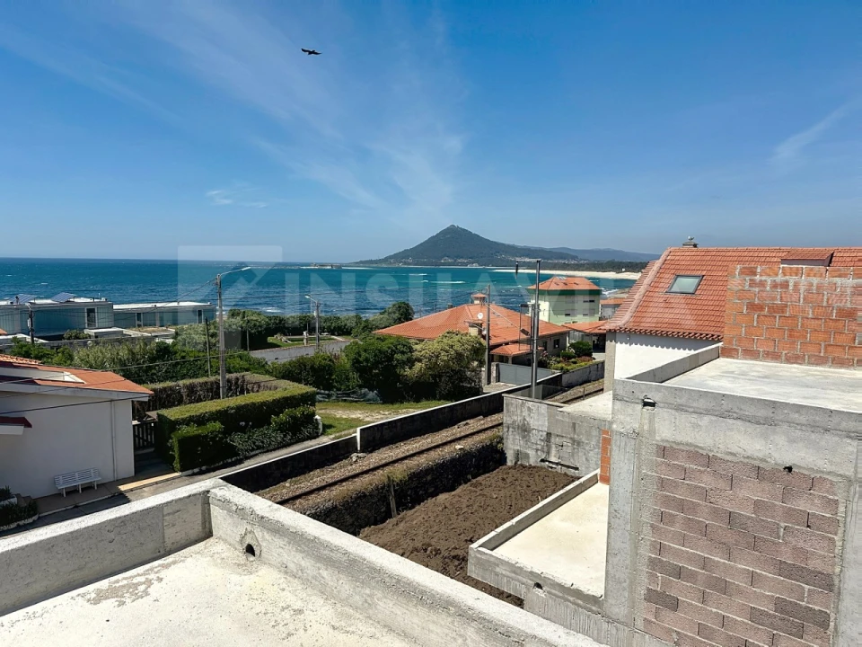 Moradia T2 para Venda em Moledo e Cristelo Foto 3