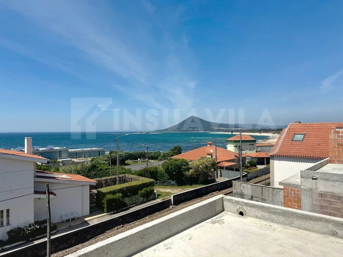 Moradia T2 para Venda em Moledo e Cristelo Foto 1