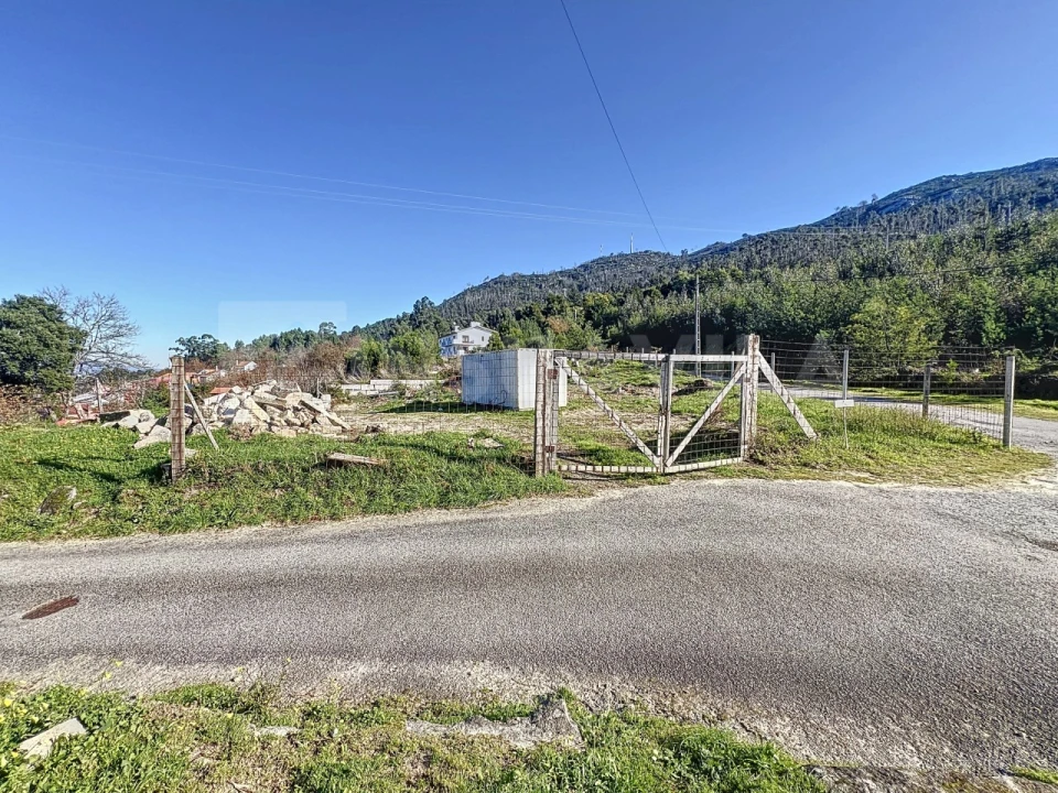 Terreno para Venda em Lanhelas Foto 11