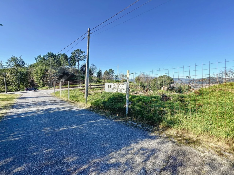 Terreno para Venda em Lanhelas Foto 12