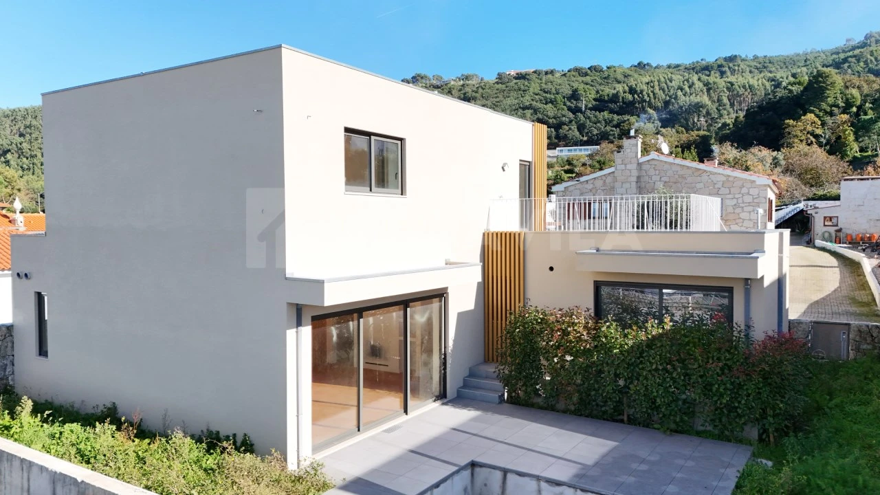 Moradia T3 para Venda em Moledo e Cristelo Foto 7