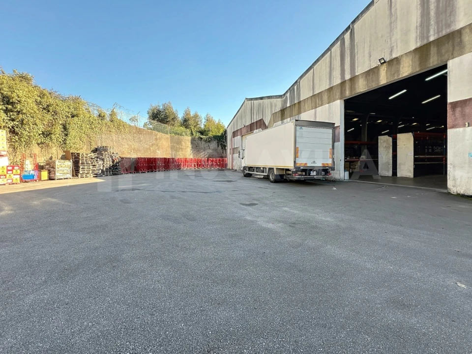 Armazém para Arrendamento em Seixas Foto 18