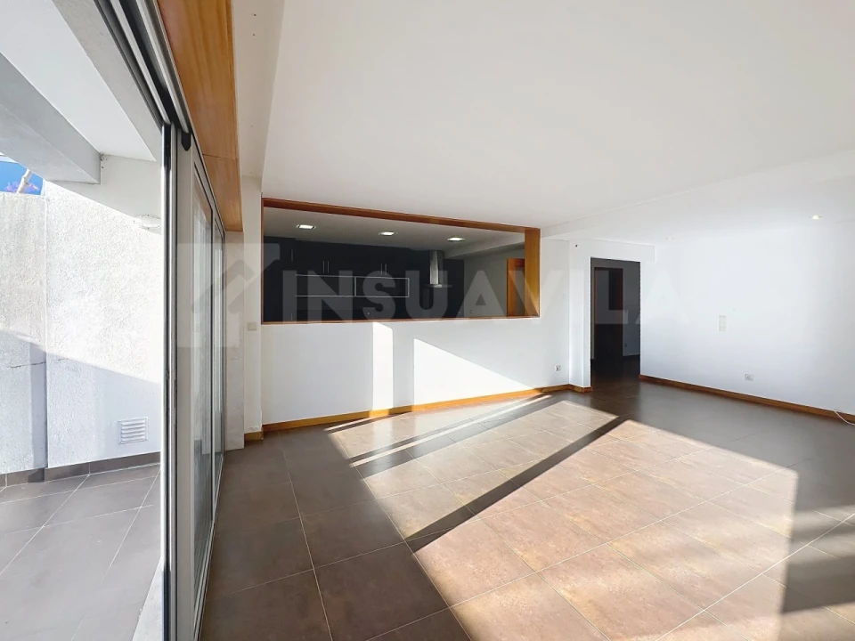 Apartamento T3 para Venda em Vila Praia de Ancora Foto 3