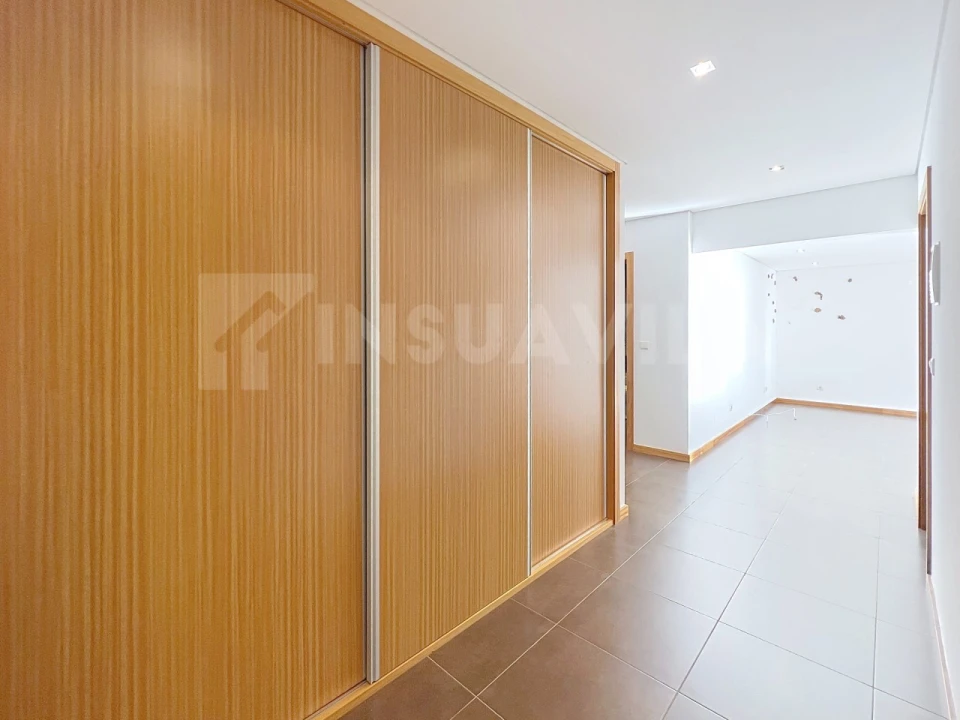 Apartamento T3 para Venda em Vila Praia de Ancora Foto 14