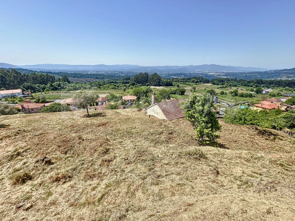 Moradia T6 para Venda em Cerdal Foto 26