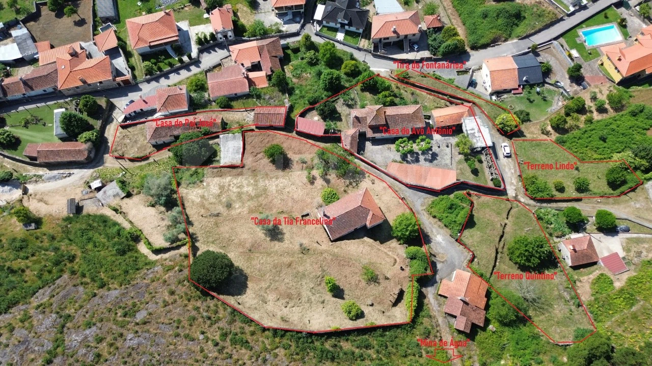 Moradia T8 para Venda em Cerdal Foto 1