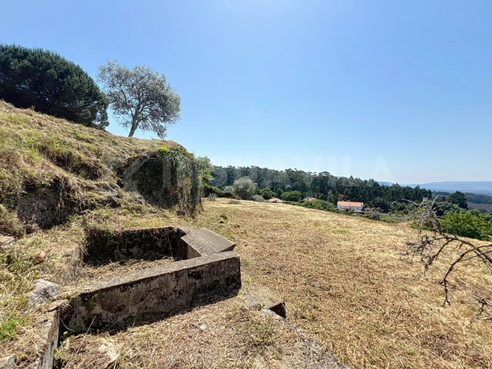 Moradia T8 para Venda em Cerdal Foto 52