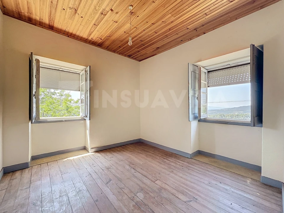 Moradia T8 para Venda em Cerdal Foto 61