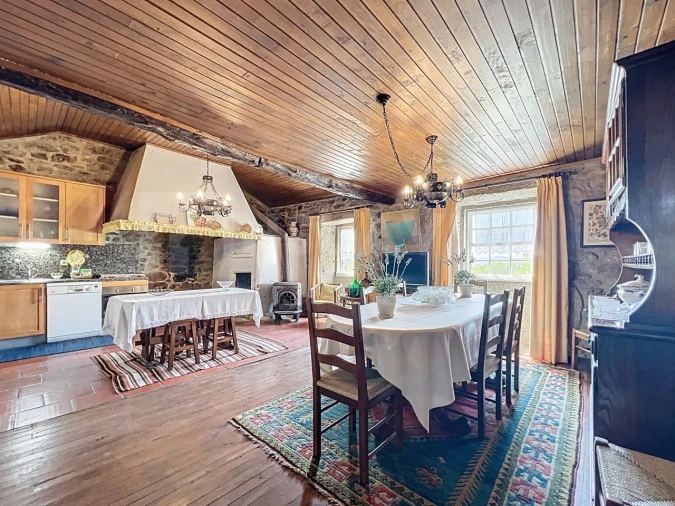 Moradia T8 para Venda em Cerdal Foto 22