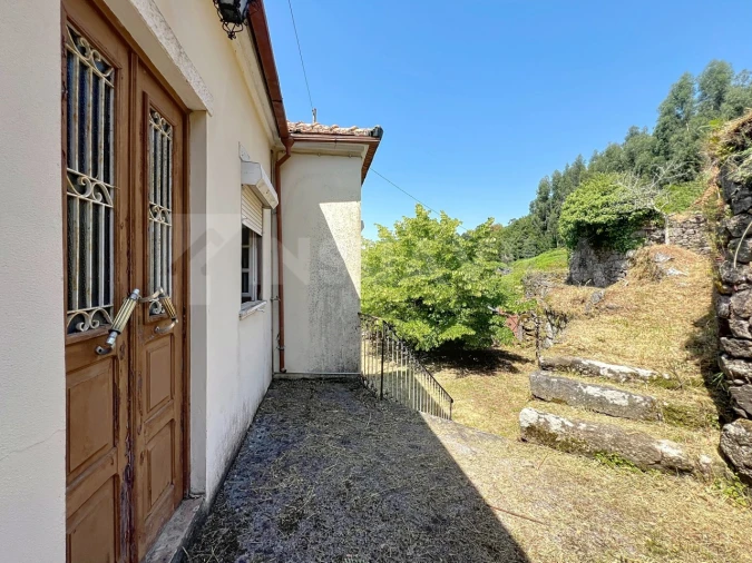 Moradia T8 para Venda em Cerdal Foto 50