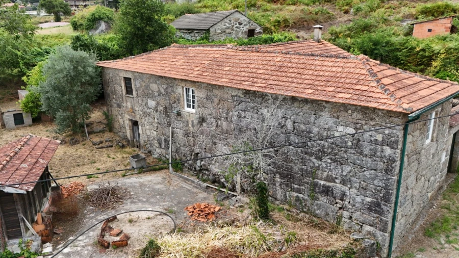 Quinta T2 para Venda em Mozelos