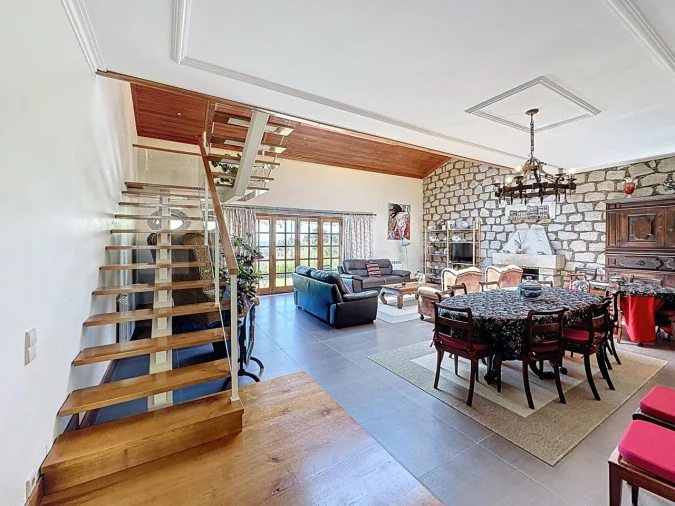 Moradia T11 para Venda em Moledo e Cristelo Foto 26