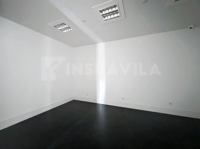 Loja para Venda em Moledo e Cristelo Foto 9