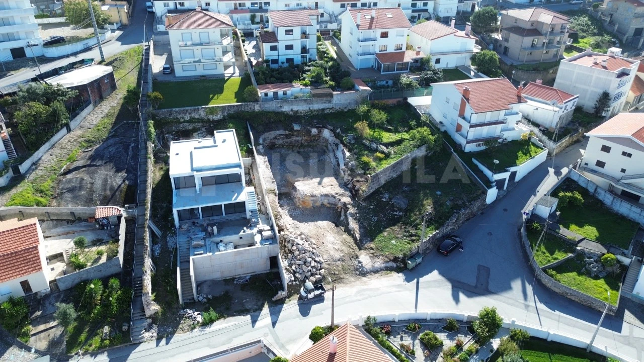 Terreno para Venda em Vila Praia de Ancora Foto 3