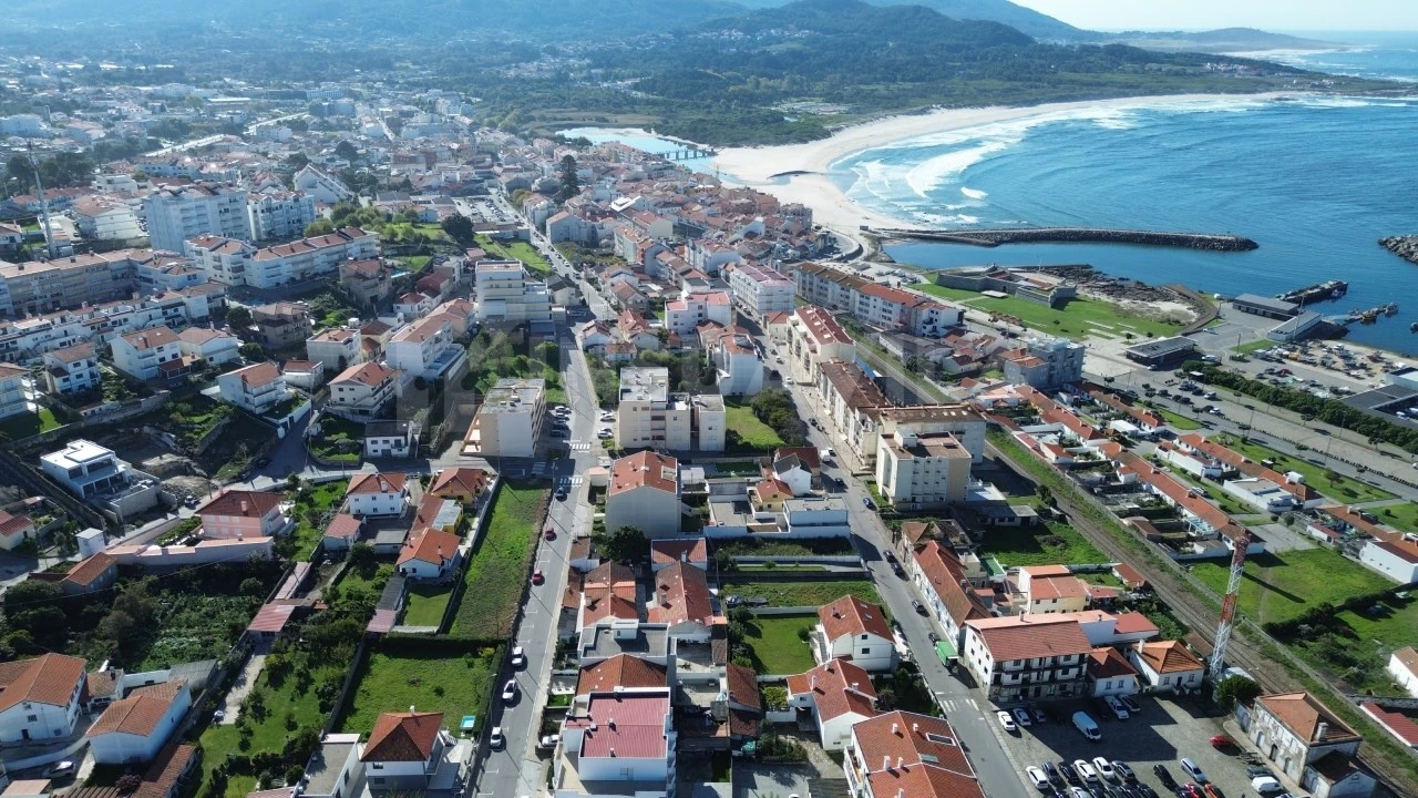 Terreno para Venda em Vila Praia de Ancora Foto 7