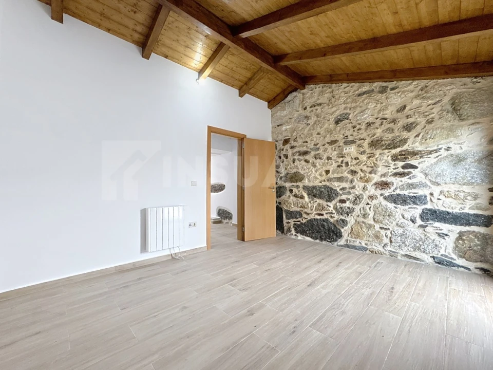 Moradia T3 para Venda em Candemil e Gondar Foto 23