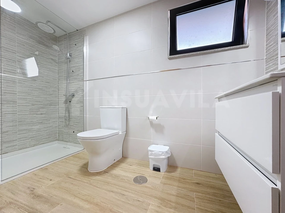 Moradia T3 para Venda em Candemil e Gondar Foto 27