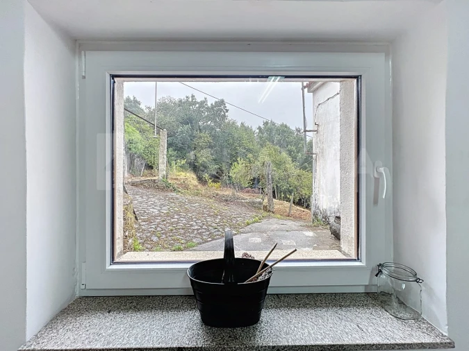 Moradia T4 para Venda em Vilar de Mouros Foto 8