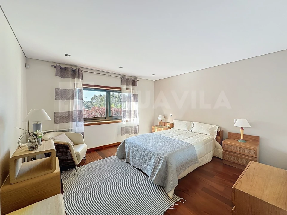 Moradia T5 para Venda em Reboreda e Nogueira Foto 39