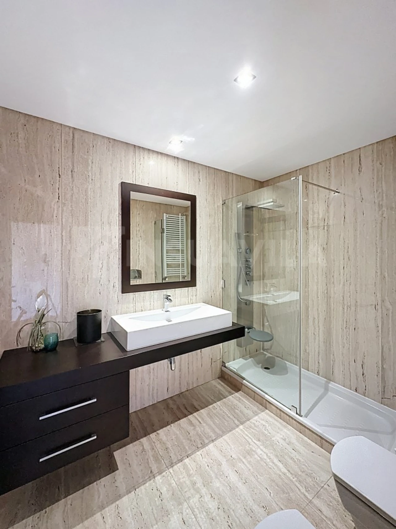 Moradia T5 para Venda em Reboreda e Nogueira Foto 51