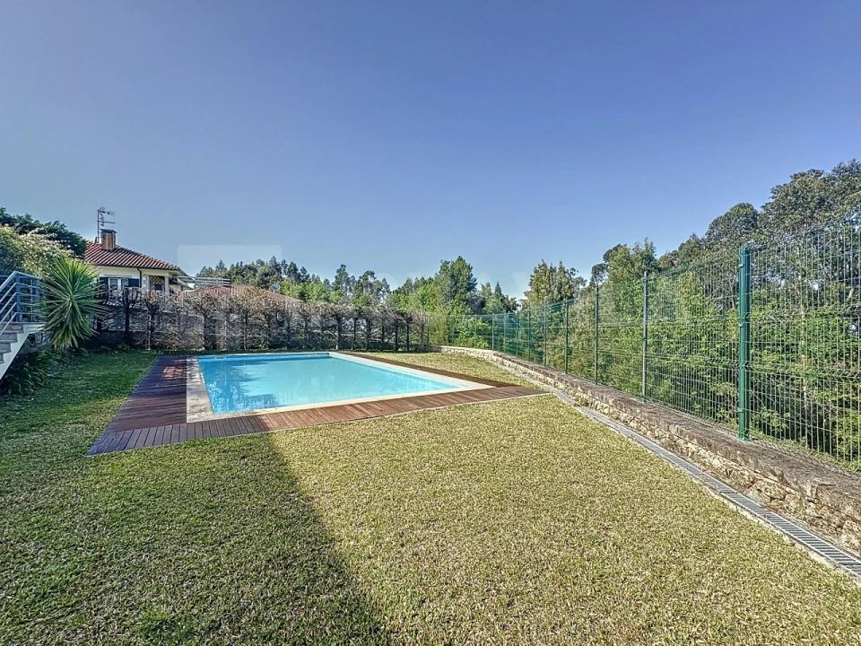 Moradia T5 para Venda em Reboreda e Nogueira Foto 63