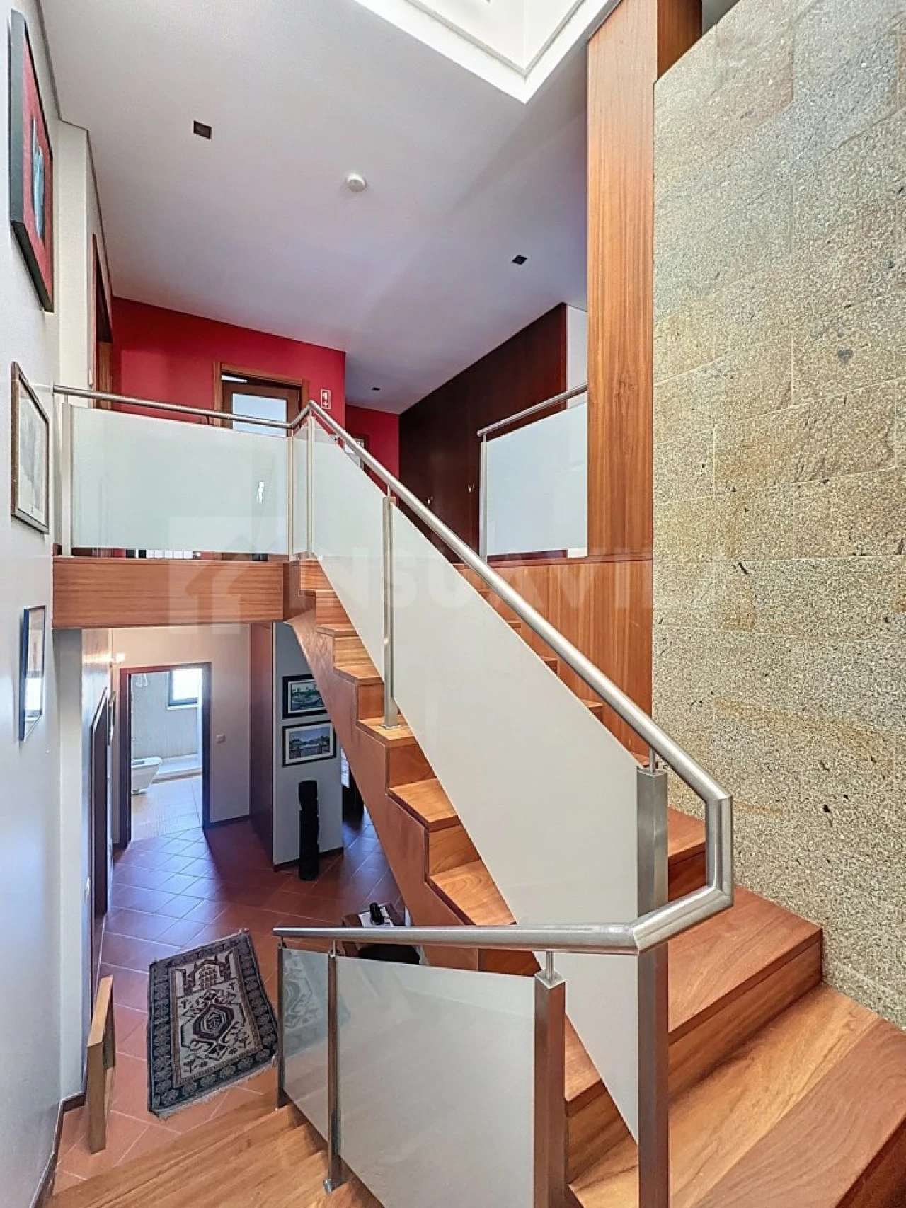 Moradia T5 para Venda em Reboreda e Nogueira Foto 23