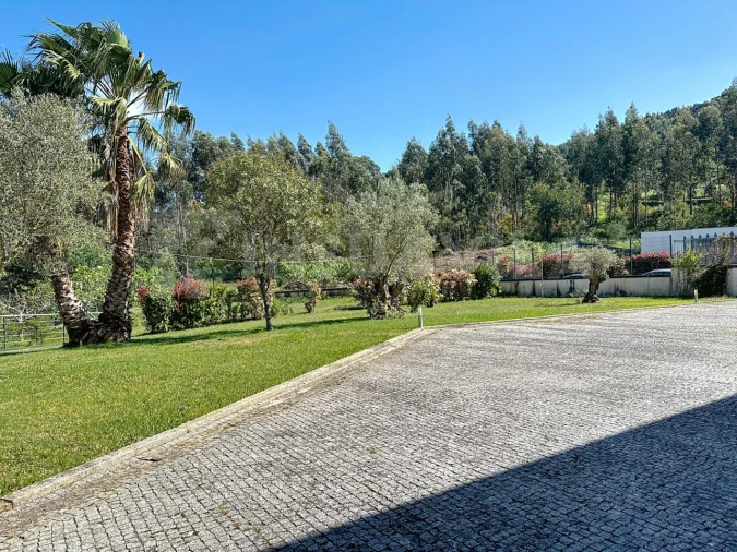 Moradia T5 para Venda em Reboreda e Nogueira Foto 76