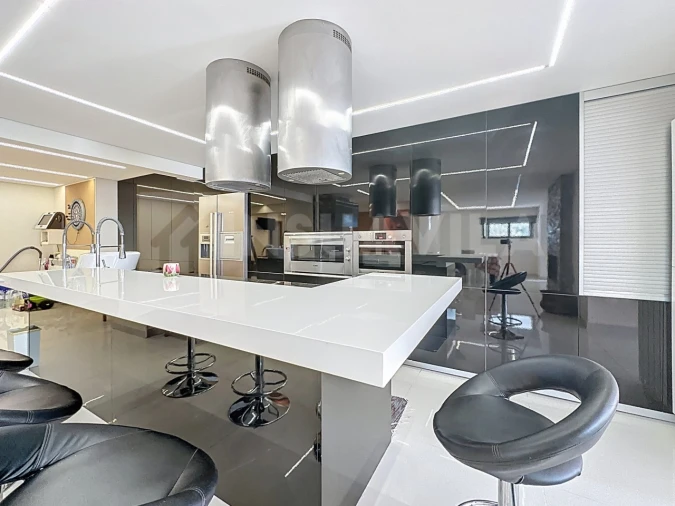 Moradia T5 para Venda em Moledo e Cristelo Foto 16