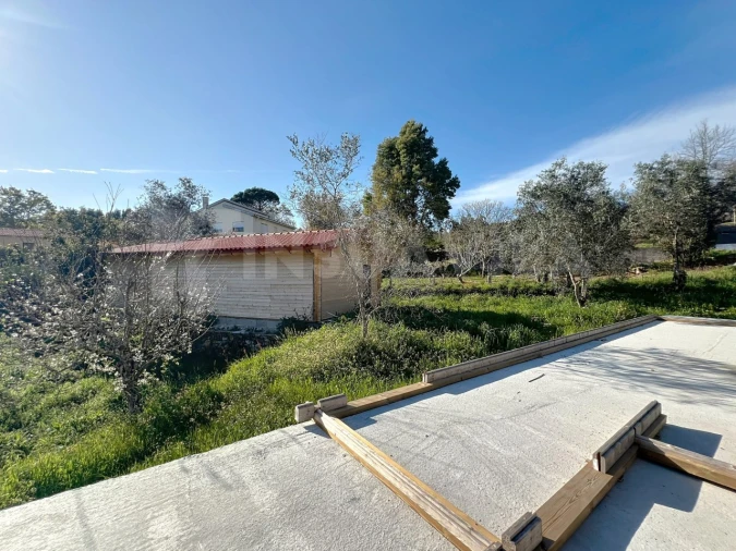 Moradia T3 para Venda em Vilar de Mouros Foto 18