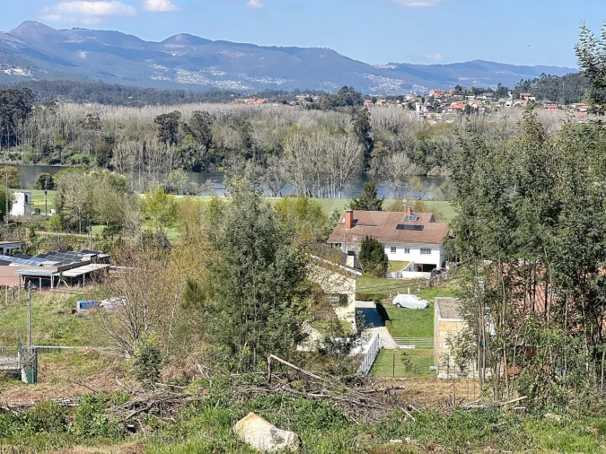 Terreno para Venda em Ganfei Foto 1