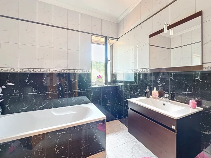 Moradia T4 para Venda em Sopo Foto 28