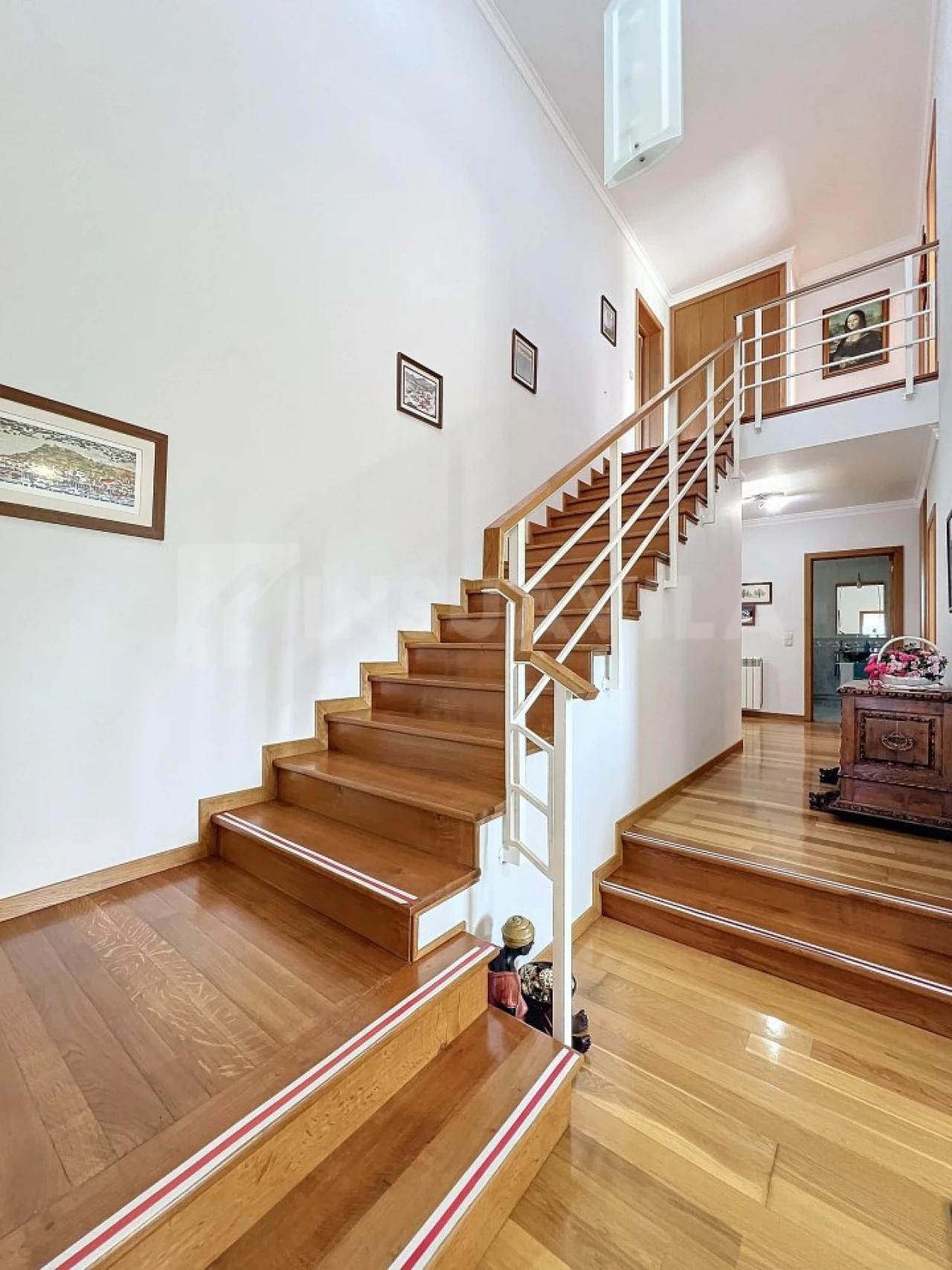 Moradia T4 para Venda em Loivo Foto 25