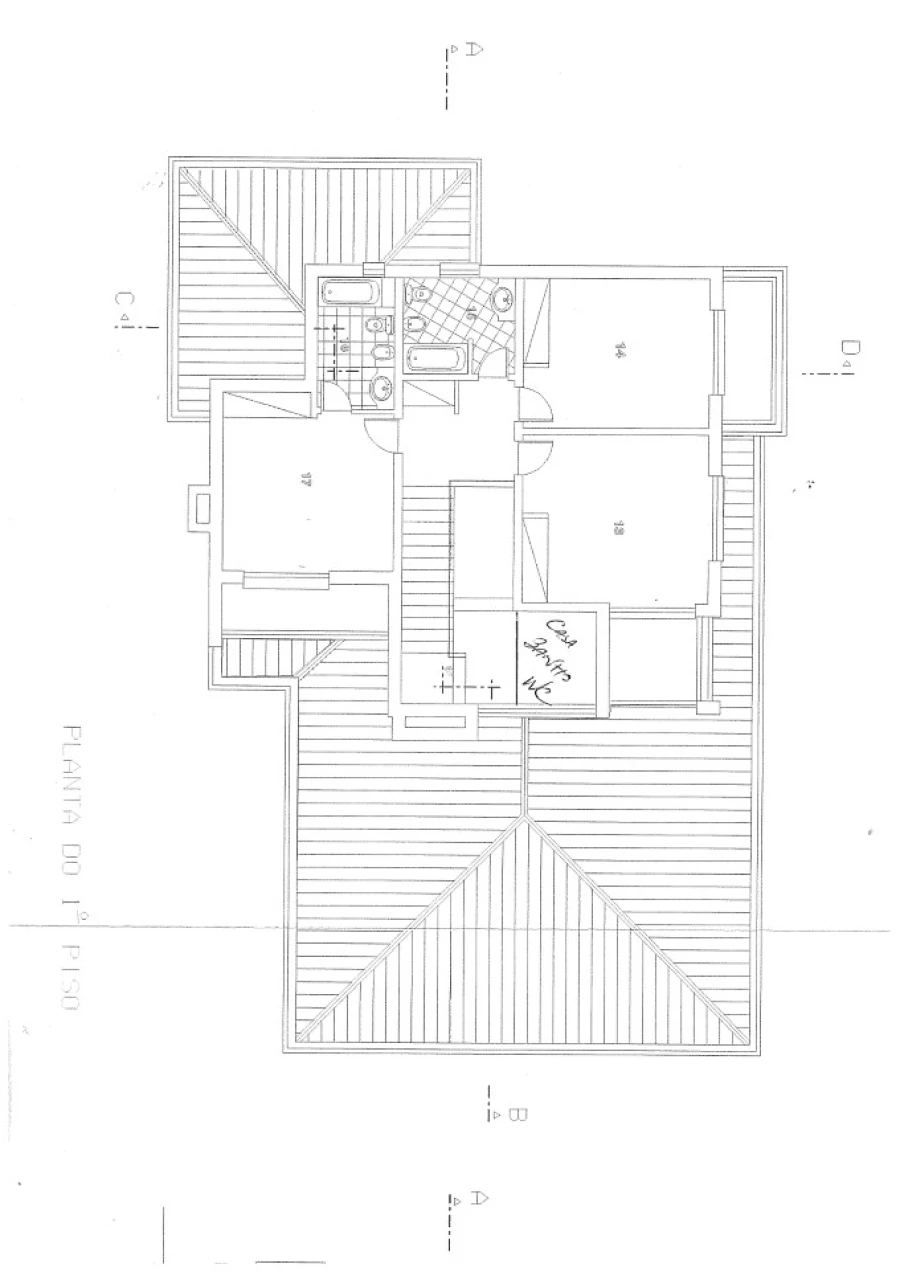 Moradia T4 para Venda em Loivo Planta 1