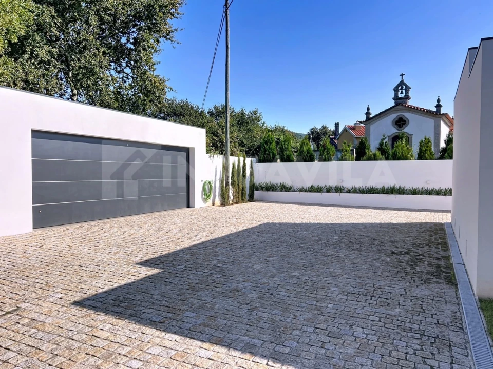 Moradia T3 para Venda em Sopo Foto 14