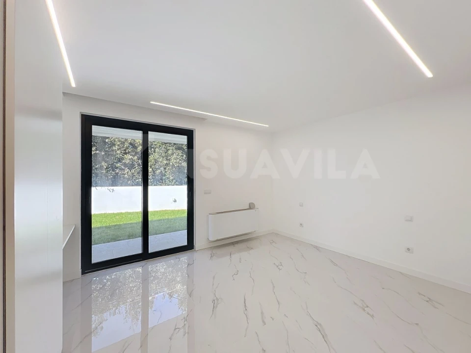 Moradia T3 para Venda em Sopo Foto 29