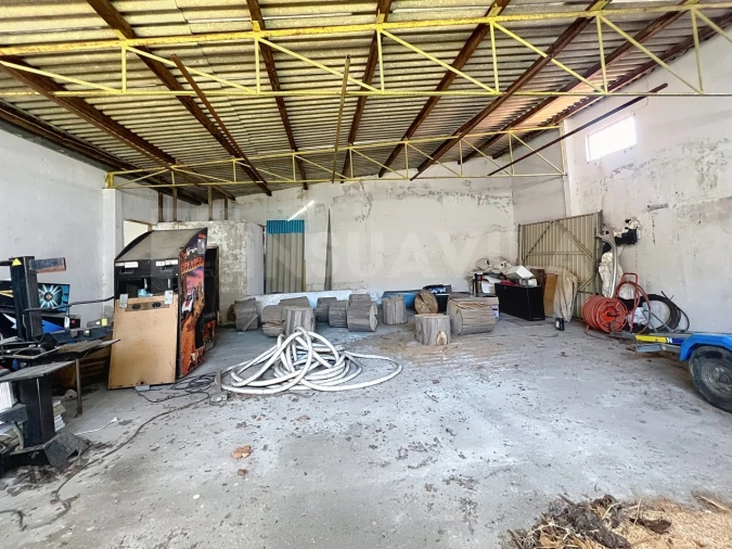 Armazém para Venda em Darque Foto 12