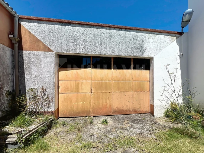 Armazém para Venda em Darque Foto 13