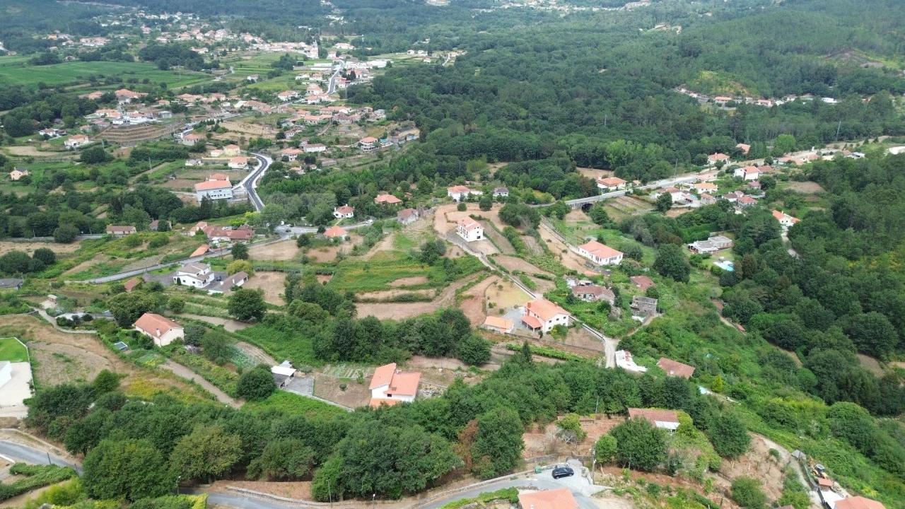 Moradia T3 para Venda em Covas Foto 25