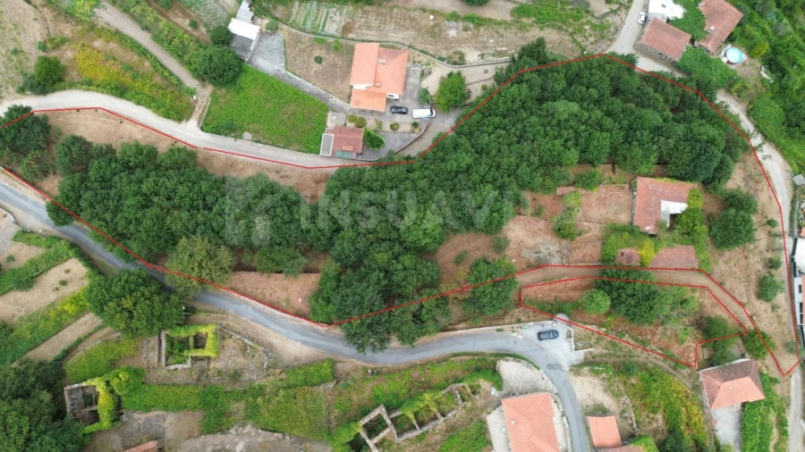 Moradia T3 para Venda em Covas Foto 2