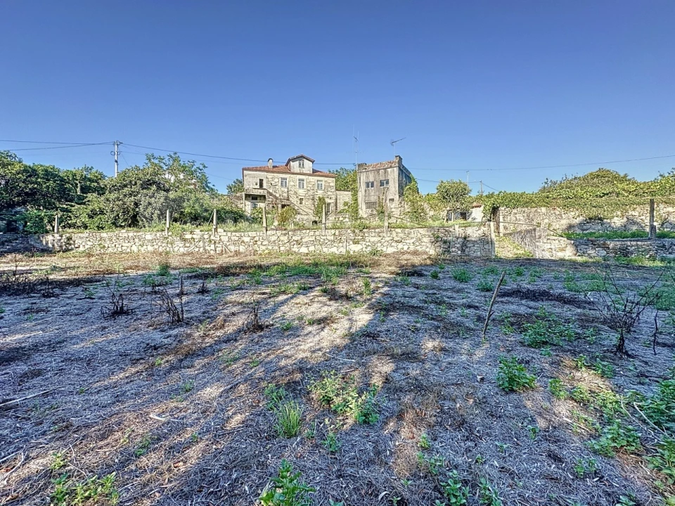 Moradia T3 para Venda em Vila Praia de Ancora Foto 16