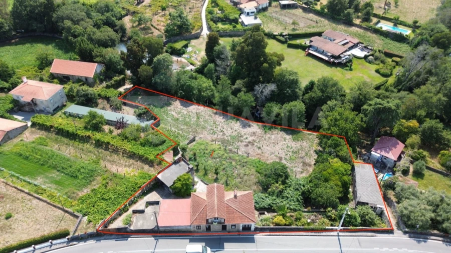 Moradia T3 para Venda em Vila Praia de Ancora Foto 1