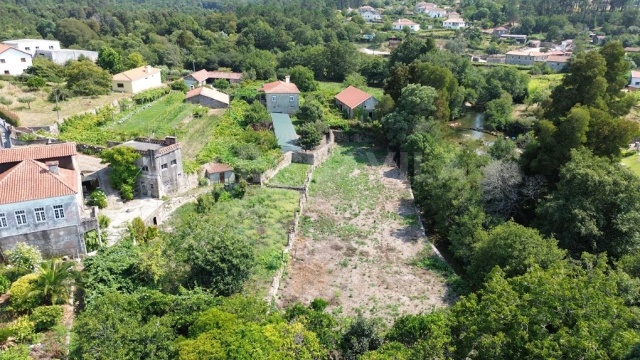 Moradia T3 para Venda em Vila Praia de Ancora Foto 3