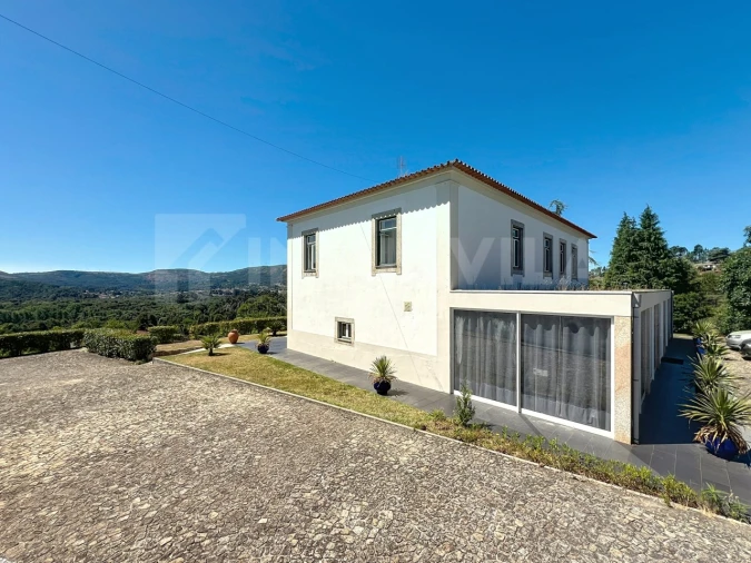 Quinta T12 para Venda em Vilar de Mouros Foto 18