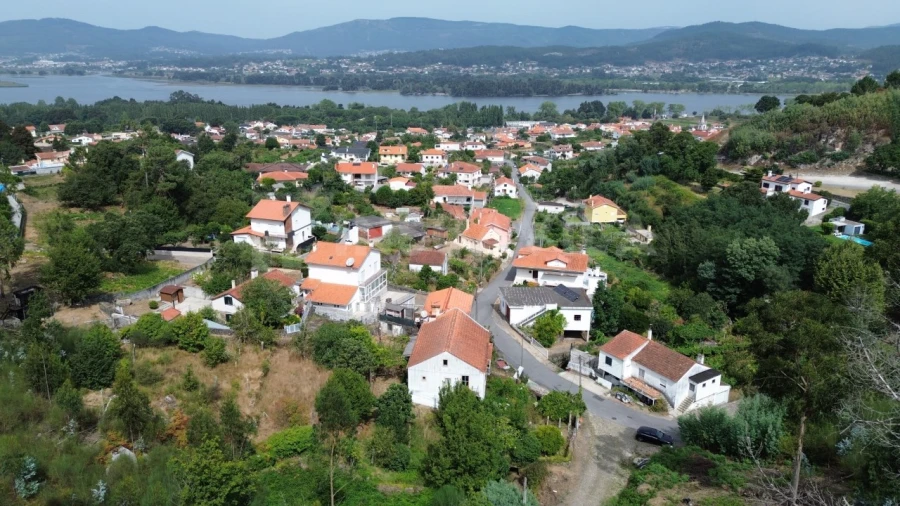 Moradia T4 para Venda em Lanhelas Foto 19