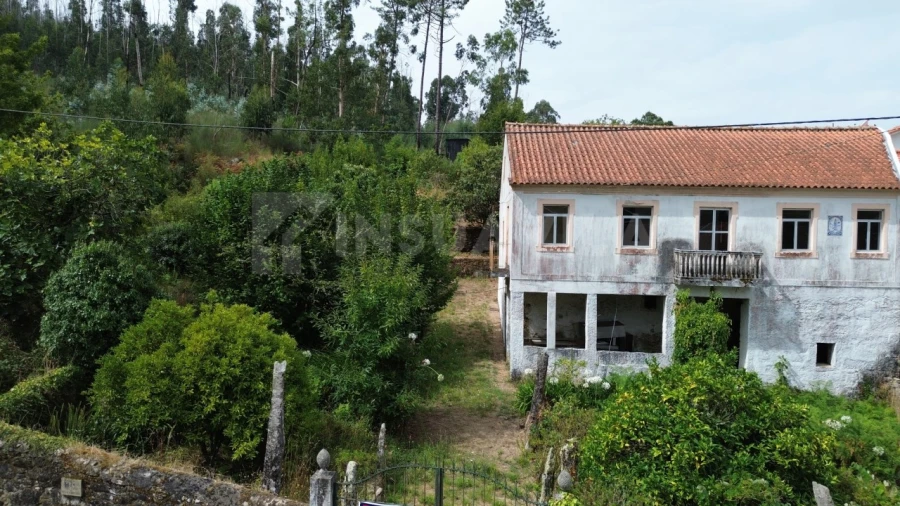 Moradia T4 para Venda em Lanhelas Foto 20