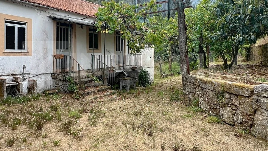 Moradia T4 para Venda em Lanhelas