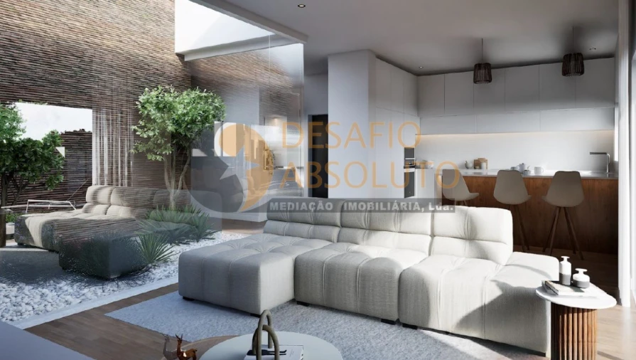 Moradia T4 para Venda em Fernao Ferro Foto 1